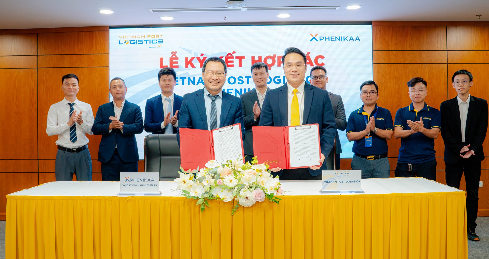 Vietnam Post Logistics & Phenikaa-X Officially Sign Cooperation Agreement